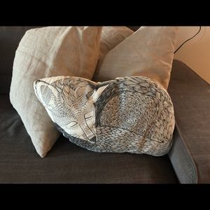 Fox “The Rise and Fall” pillow